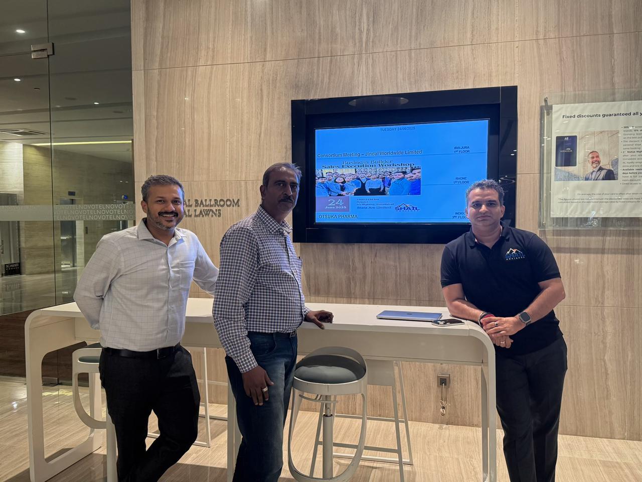 WhatsApp Image 2025-12-13 at 21.47.42 (1)